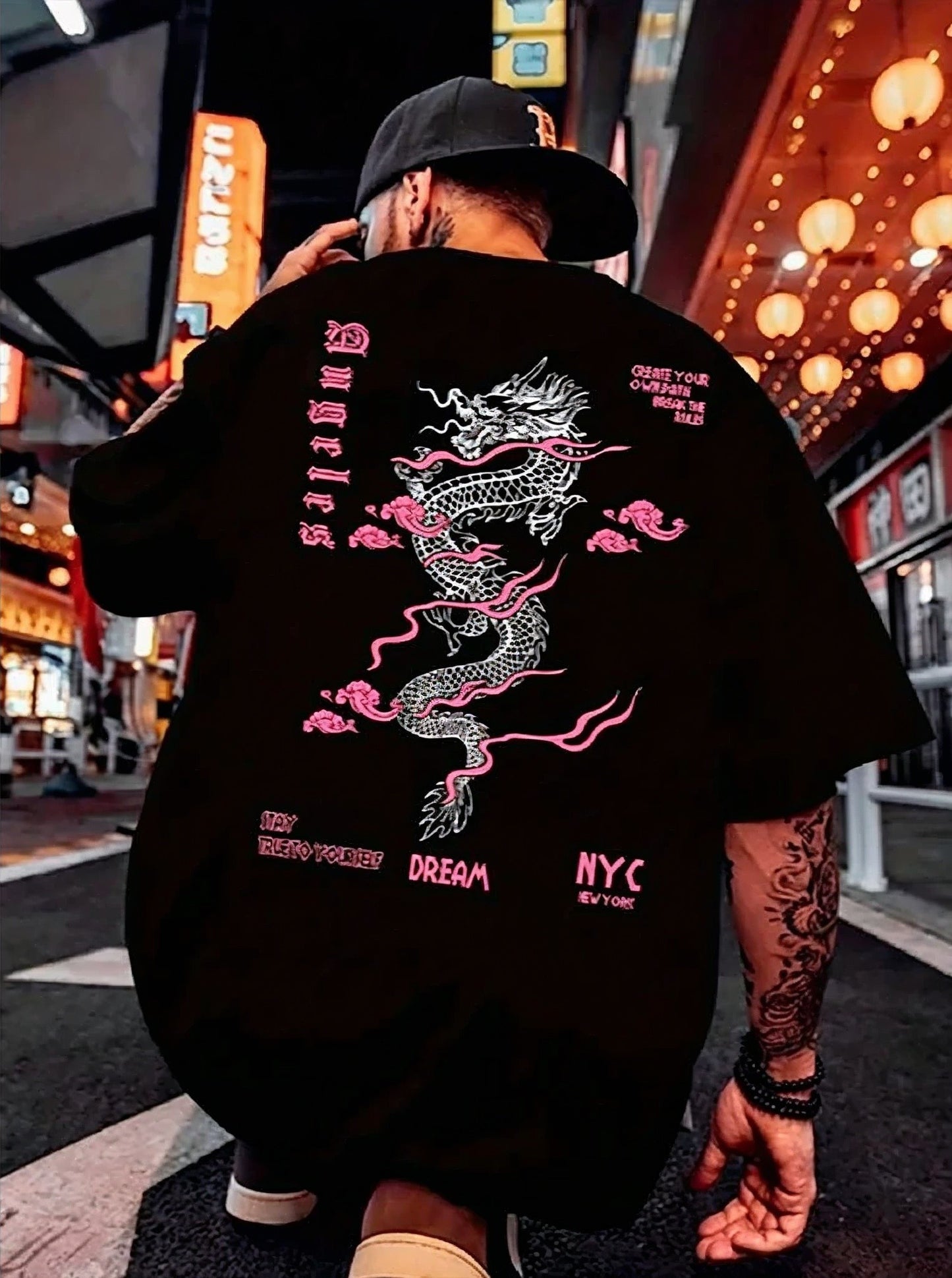 Sidecoat Camiseta Oversize Dragão Rosa Chinês – Anime, Estilo e Qualidade